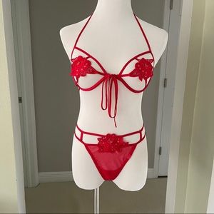 Super sexy cutout bra and panty set for Valentine’s Day